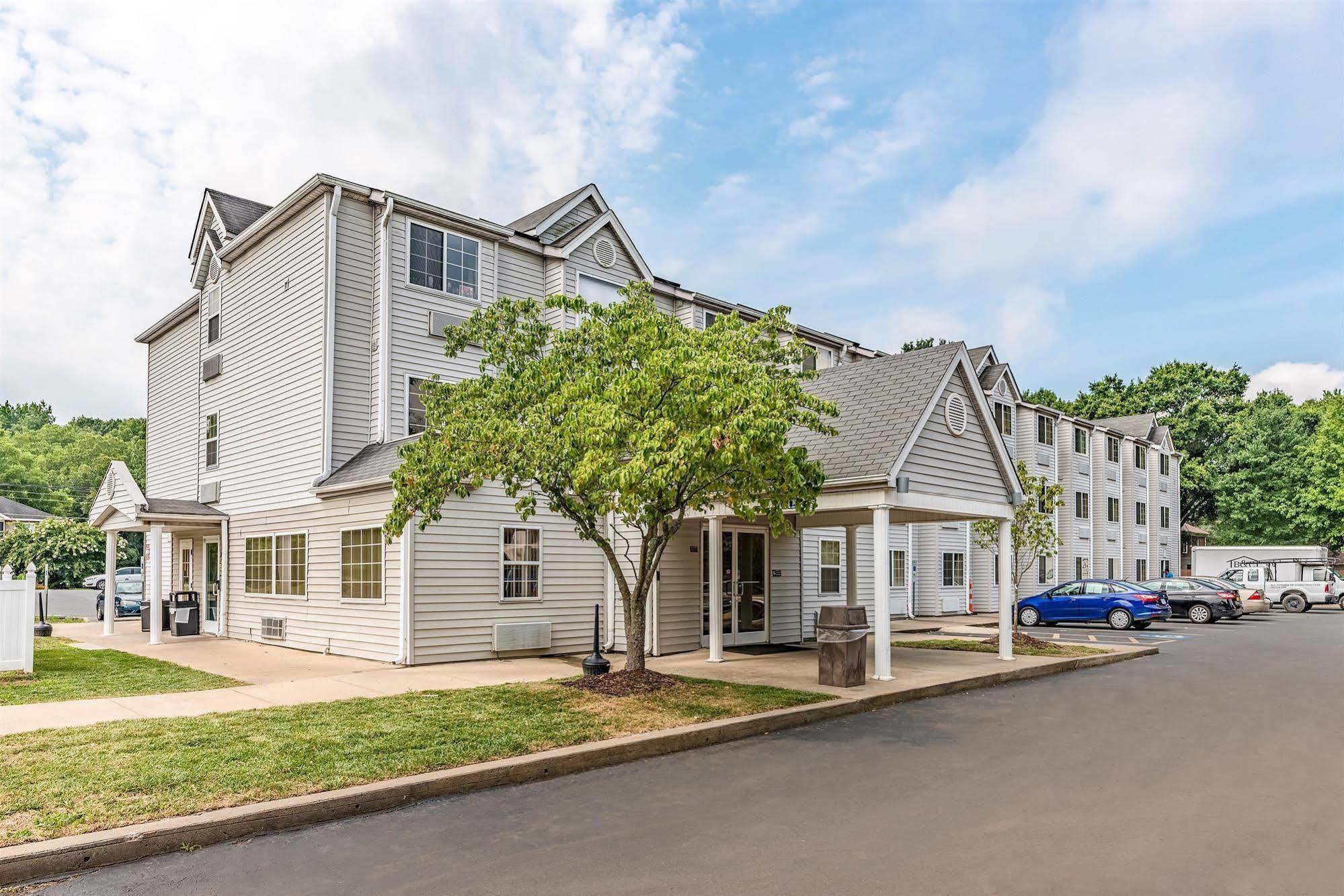 Motel 6-Charlotte, Nc - University المظهر الخارجي الصورة