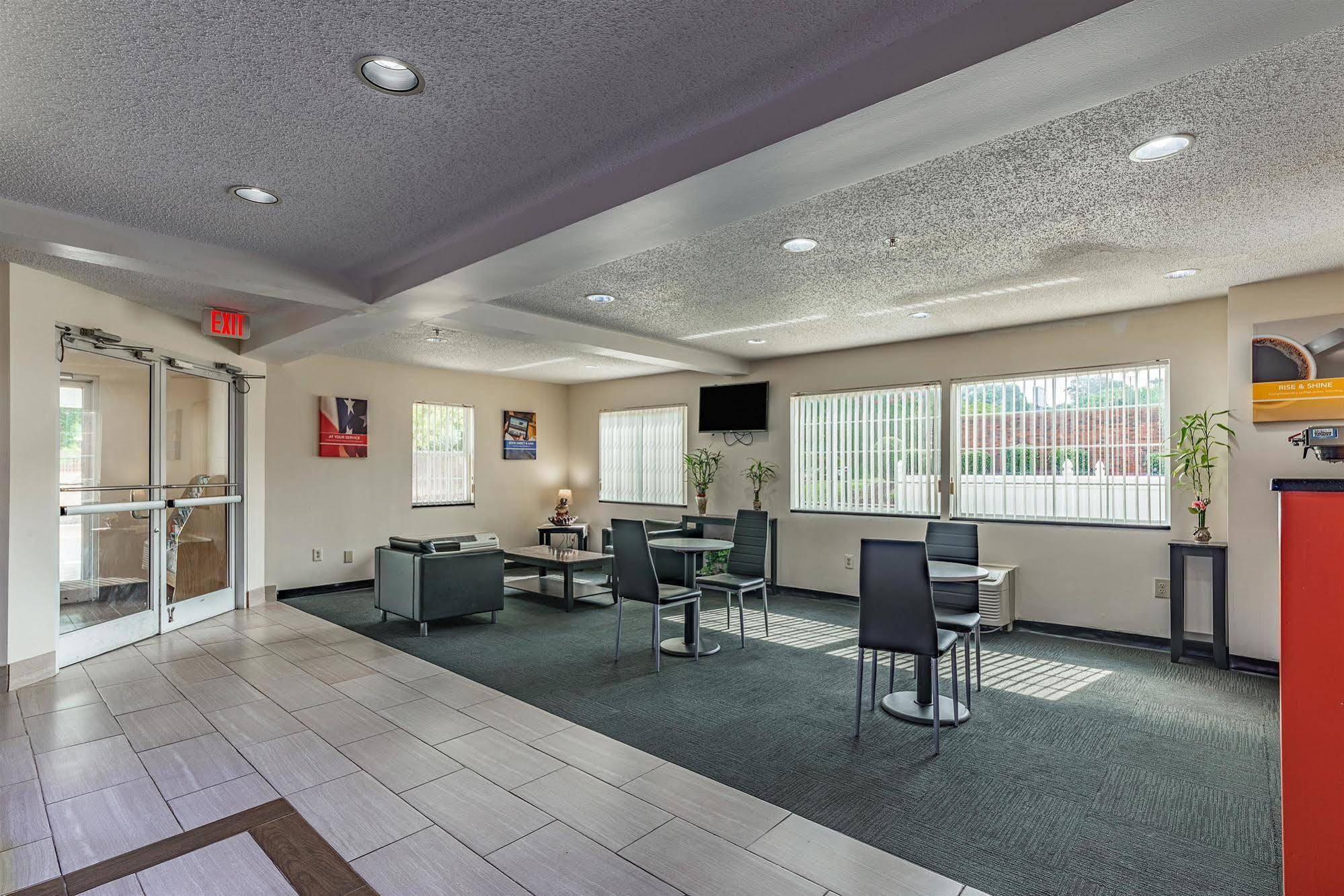 Motel 6-Charlotte, Nc - University المظهر الخارجي الصورة